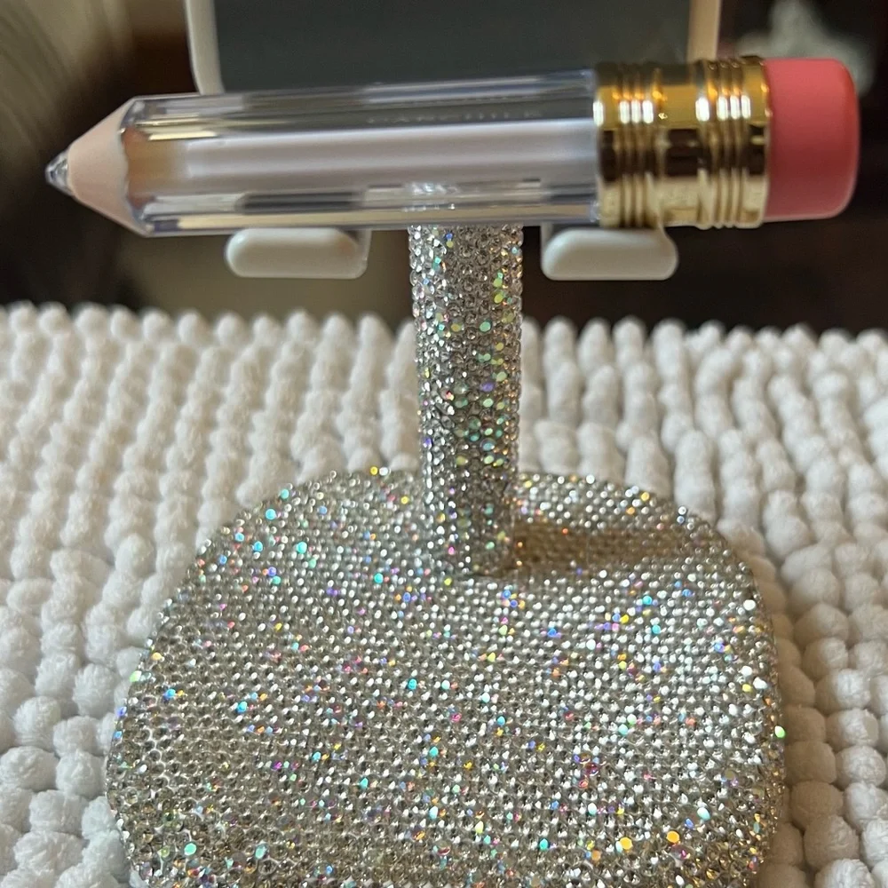 Refillable lip gloss holder! SO CUTE! - Picture 6 of 6